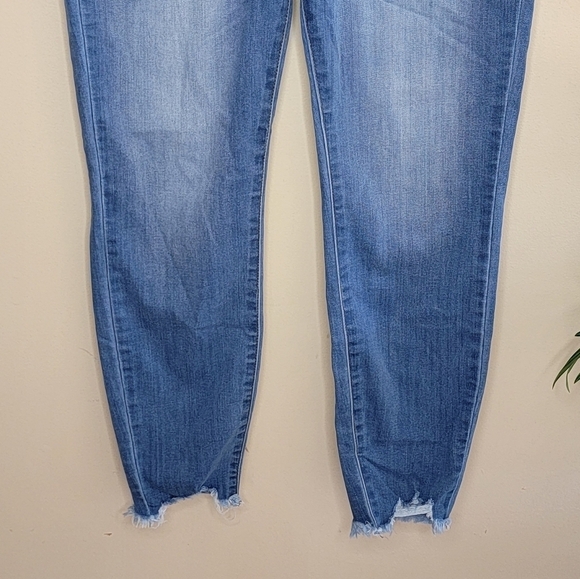 KanCan | Button Fly Skinny Jeans with Raw Hem - Picture 4 of 6